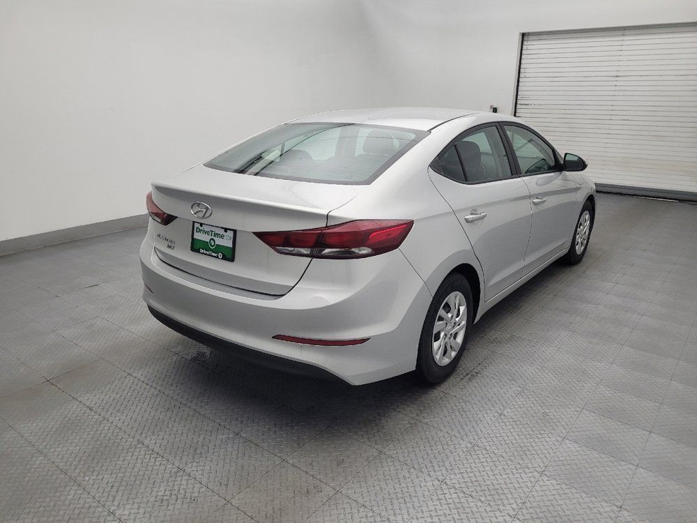 Used 2018 Hyundai Elantra SE FWD image 9
