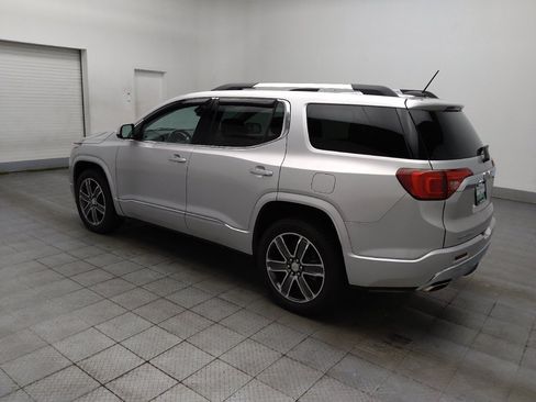 Used 2019 GMC Acadia Denali w/ Technology Package FWD image 3