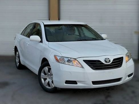 Used 2007 Toyota Camry CE image 1