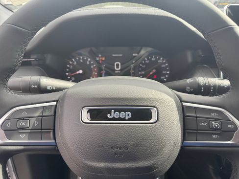 New 2026 Jeep Compass Latitude AWD/4WD image 9