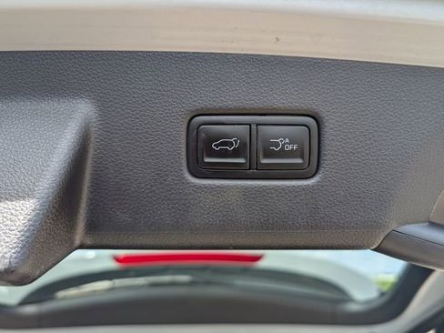 Used 2024 Kia Carnival SX Prestige FWD image 8