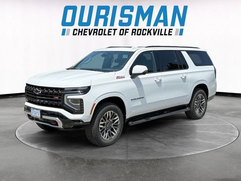 New 2026 Chevrolet Suburban Z71 w/ Z71 Off-Road Package AWD/4WD image 2