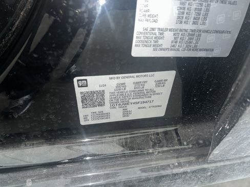 Used 2025 GMC Sierra 3500 Denali image 1