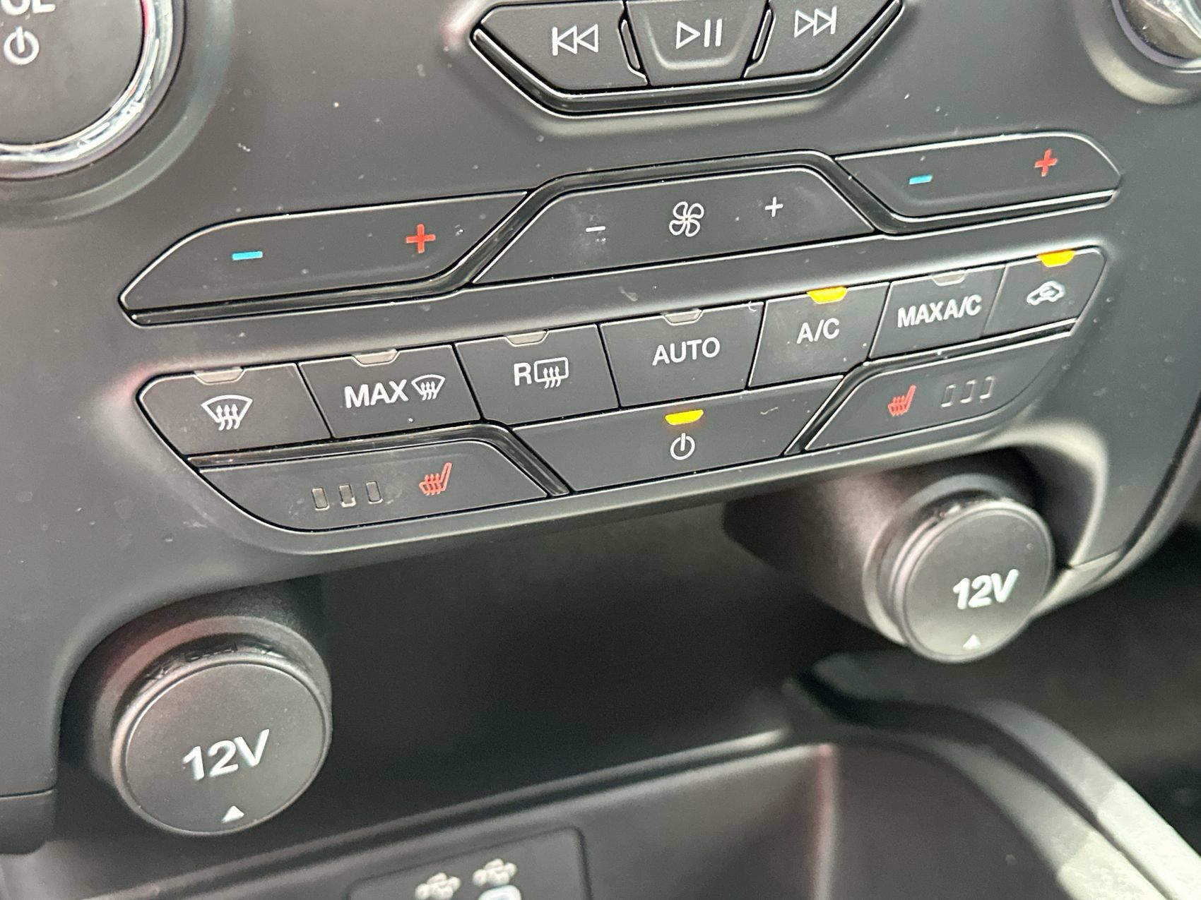 Used 2023 Ford Ranger Lariat w/ FX4 Off-Road Package AWD/4WD image 19