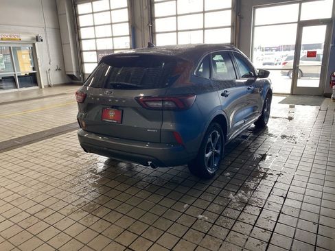 Used 2023 Ford Escape ST-Line image 11