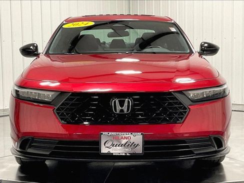 Used 2024 Honda Accord Sport image 2