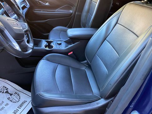 Used 2022 GMC Terrain SLT w/ Tech Package AWD/4WD image 26