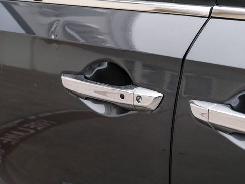 Used 2019 Honda Odyssey EX image 38