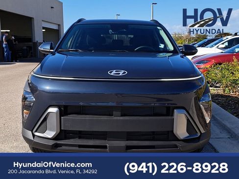 Certified 2024 Hyundai Kona SEL w/ Convenience Package image 14