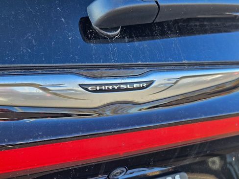 New 2026 Chrysler Pacifica Pinnacle image 35