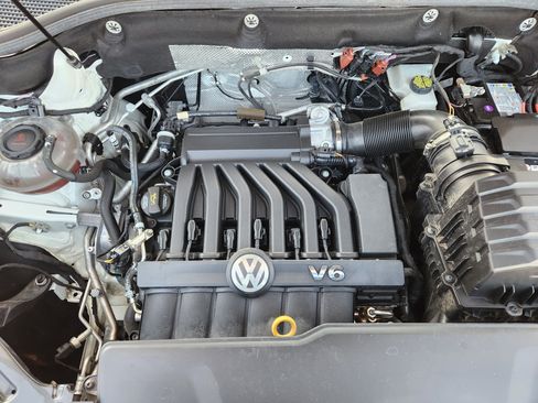 Used 2022 Volkswagen Atlas SE w/ Panoramic Sunroof Package image 33