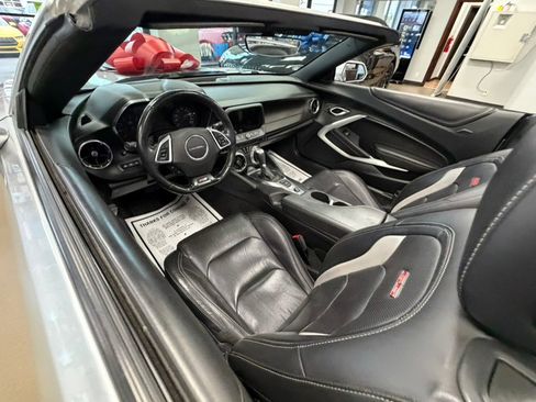 Used 2019 Chevrolet Camaro SS image 15
