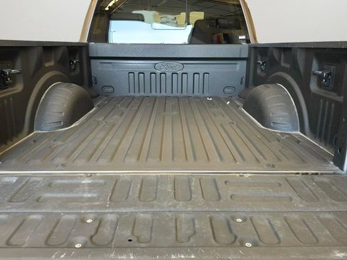 Used 2022 Ford F350 Lariat w/ Lariat Ultimate Package AWD/4WD image 10