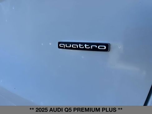 New 2025 Audi Q5 Premium Plus image 12
