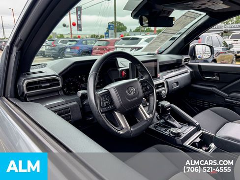 Used 2024 Toyota Tacoma TRD Off-Road AWD/4WD image 12