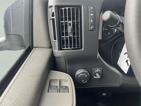 New 2026 Chevrolet Express 3500 w/ Power Convenience Package image 15
