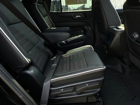 Used 2025 GMC Yukon AT4 Ultimate w/ LPO, Floor Liner Package image 14