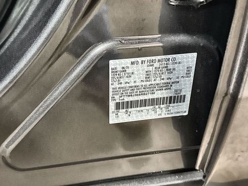 New 2025 Ford Maverick XLT w/ Equipment Group 301A image 32