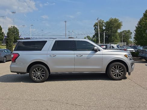 Used 2021 Ford Expedition Max Limited AWD/4WD image 8