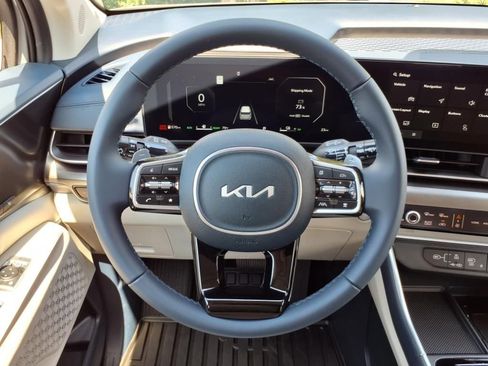 New 2026 Kia Carnival SX w/ SX Dark Edition Package image 15