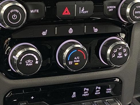 New 2026 RAM 1500 Big Horn w/ Night Edition image 18