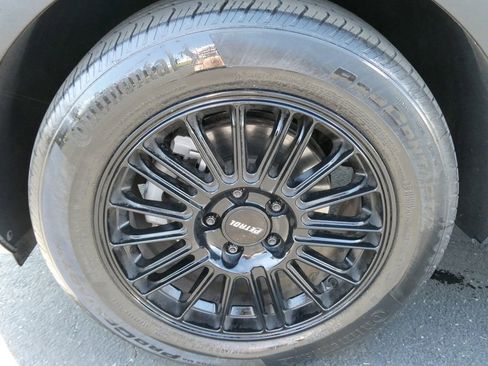 Used 2024 Buick Envista Preferred w/ Convenience II Package FWD image 10