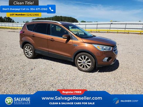 Used 2017 Ford Escape Titanium FWD image 5