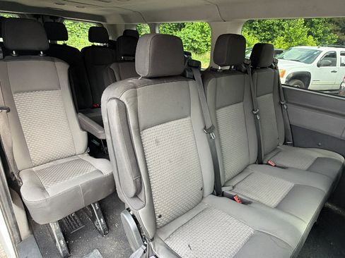 Used 2025 Ford Transit 350 XLT RWD image 14