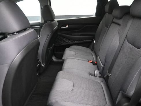 Used 2022 Hyundai Santa Fe SEL FWD image 19