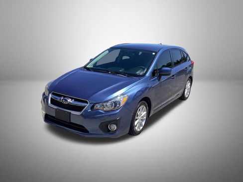 Used 2013 Subaru Impreza 2.0i Premium w/ Popular Pkg 1 AWD/4WD image 1