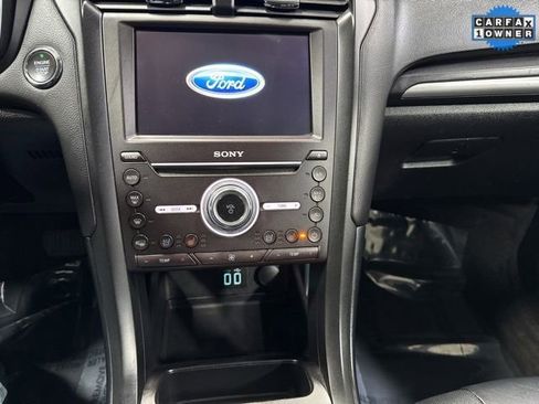 Used 2019 Ford Fusion Energi Titanium image 17