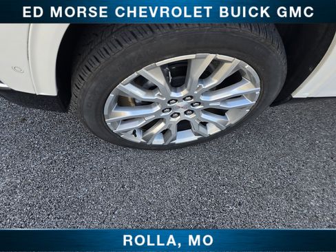 Used 2024 GMC Acadia Denali w/ Super Cruise Package image 9