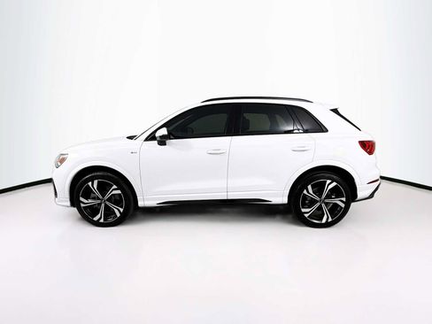 Used 2023 Audi Q3 2.0T Premium Plus w/ Premium Plus Package AWD/4WD image 2