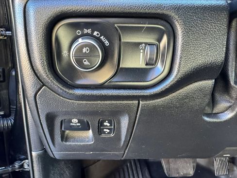 Used 2020 RAM 1500 Big Horn image 30