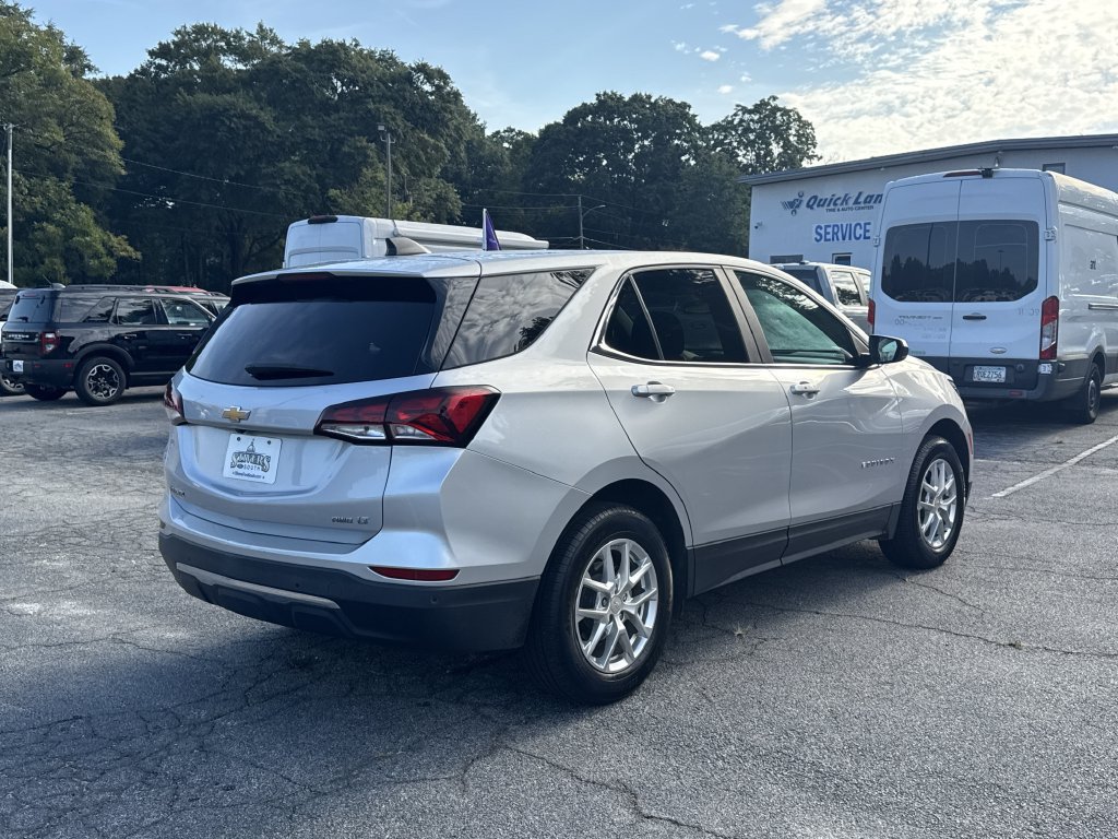Used 2022 Chevrolet Equinox LT AWD/4WD image 7