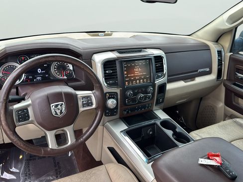 Used 2015 RAM 1500 Laramie w/ Convenience Group AWD/4WD image 14