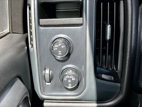 Used 2016 Chevrolet Silverado 1500 LT w/ Midnight Edition AWD/4WD image 34