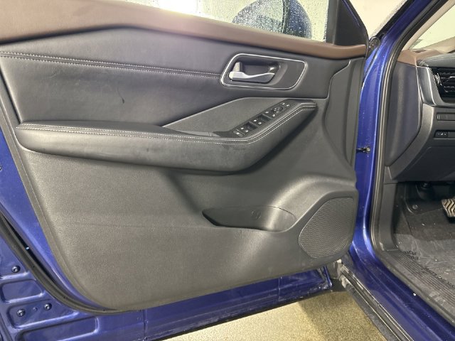 Used 2021 Nissan Rogue SV w/ Premium Package AWD/4WD image 20
