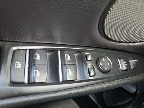 Used 2018 BMW X5 xDrive50i w/ M Sport Package AWD/4WD image 30