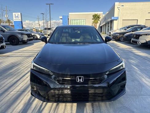 Used 2023 Honda Civic Sport image 2