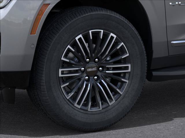 New 2026 GMC Yukon XL Elevation w/ LPO, Floor Liner Package AWD/4WD image 9
