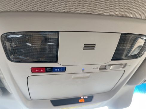 Used 2019 Subaru Outback 2.5i Limited w/ Popular Package #2 image 20