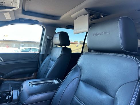 Used 2020 GMC Yukon XL Denali w/ Open Road Package AWD/4WD image 16