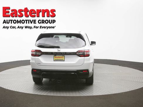 Used 2023 Honda Pilot LX image 38