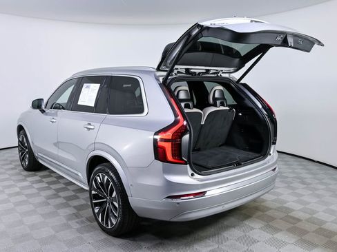 Certified 2025 Volvo XC90 B5 Plus AWD/4WD image 36
