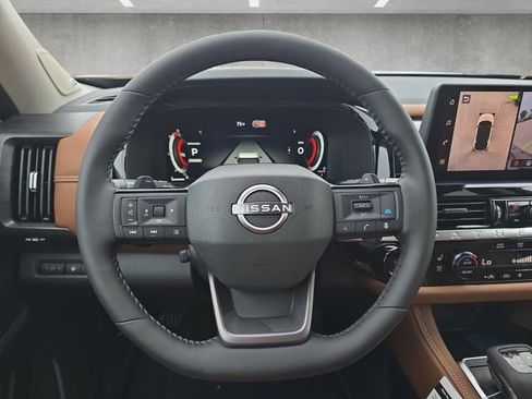 New 2026 Nissan Pathfinder Platinum FWD image 21