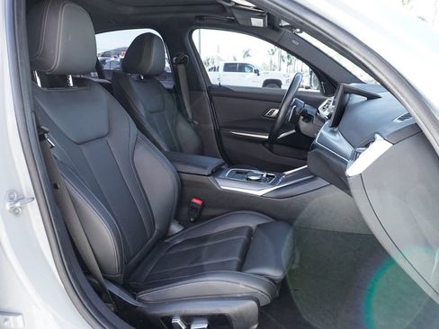 Used 2023 BMW M340i w/ Shadowloine Package image 41