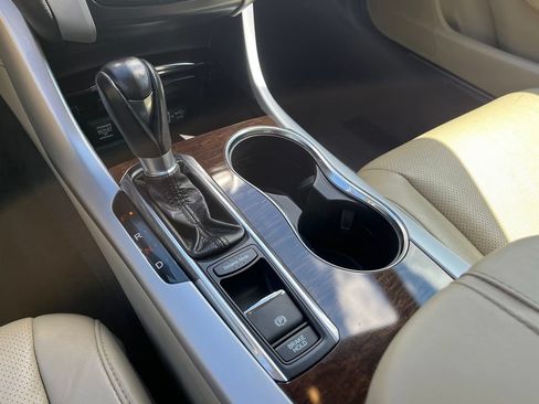 Used 2020 Acura TLX w/ Technology Package FWD image 34