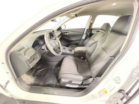 Used 2023 Honda Accord LX image 18