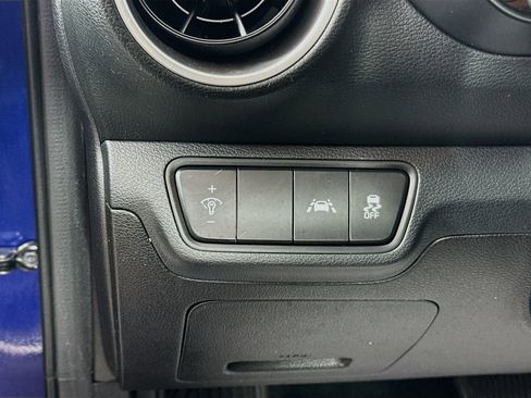Used 2019 Kia Forte LXS FWD image 10